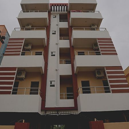 Hotel O The Maple Tree Hotels Bhubaneswar Exterior photo